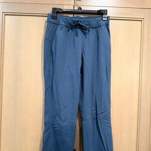 Lululemon Cropped Pants